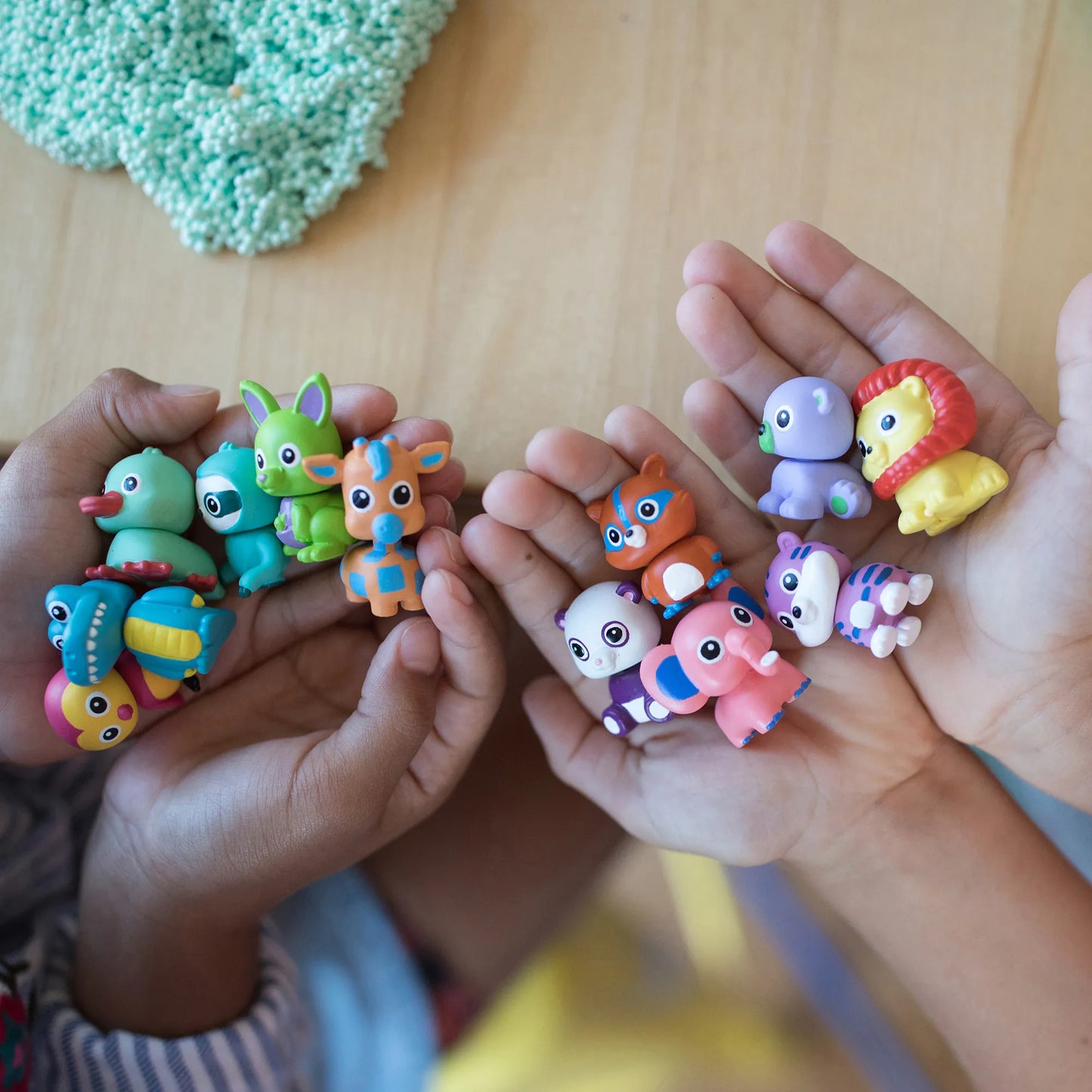 Playfoam Pals - ¡Con muñeco sorpresa!