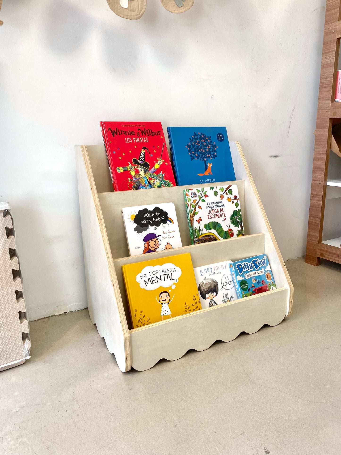 Biblioteca Montessori Onditas