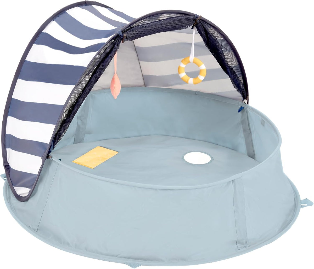 Carpa y Piscina de Playa y Jardín Aquani