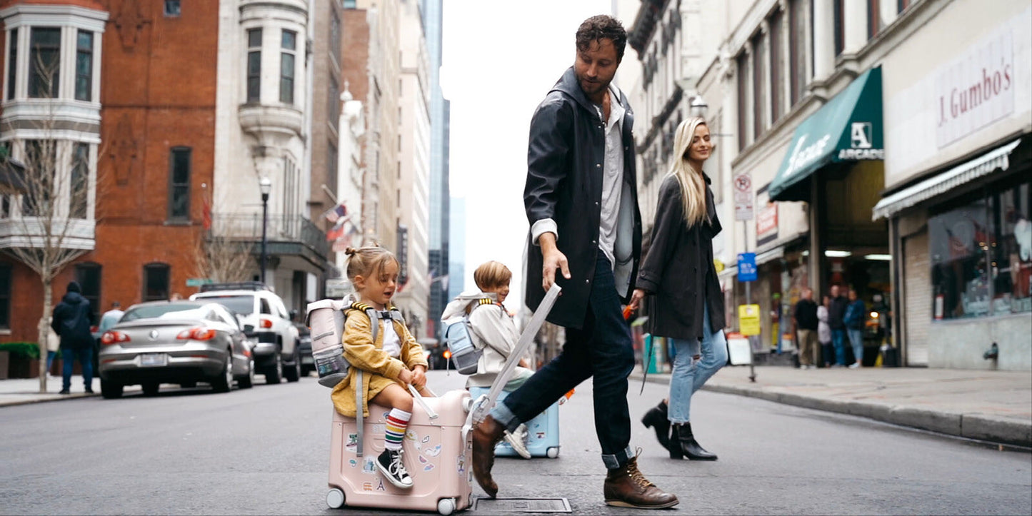 Mochila Crew Expandible para Viajes Jetkids™