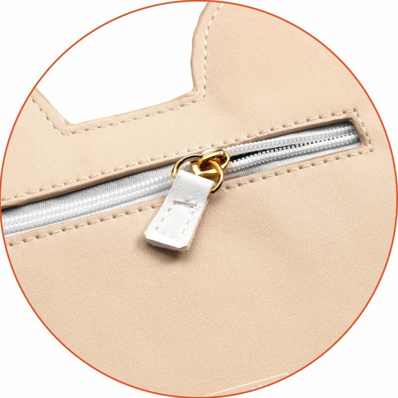 Cartera Bear