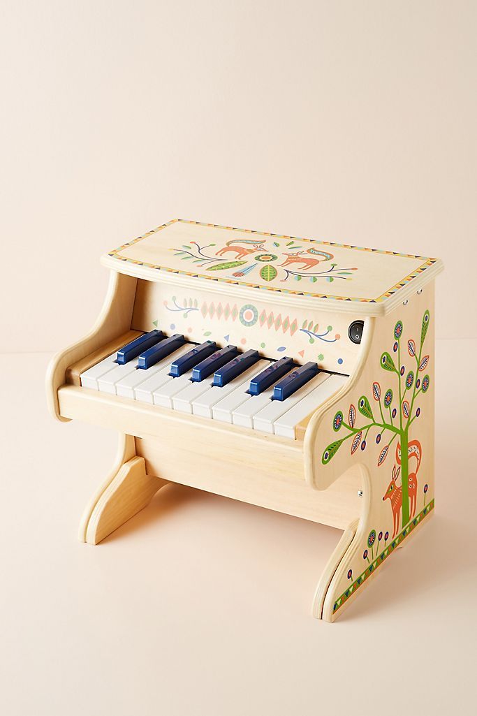 Piano de madera electrónico