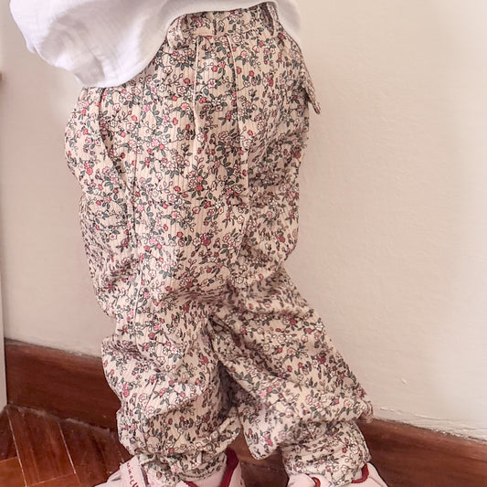 Bombacha de campo floreada