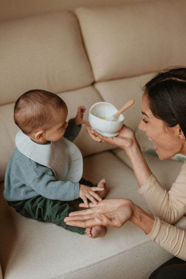Set de Alimentación Basic: Bowl + Cuchara + Babero