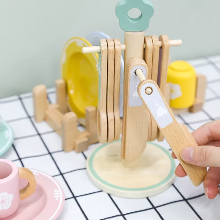 Set de Vajilla de Madera con Soportes