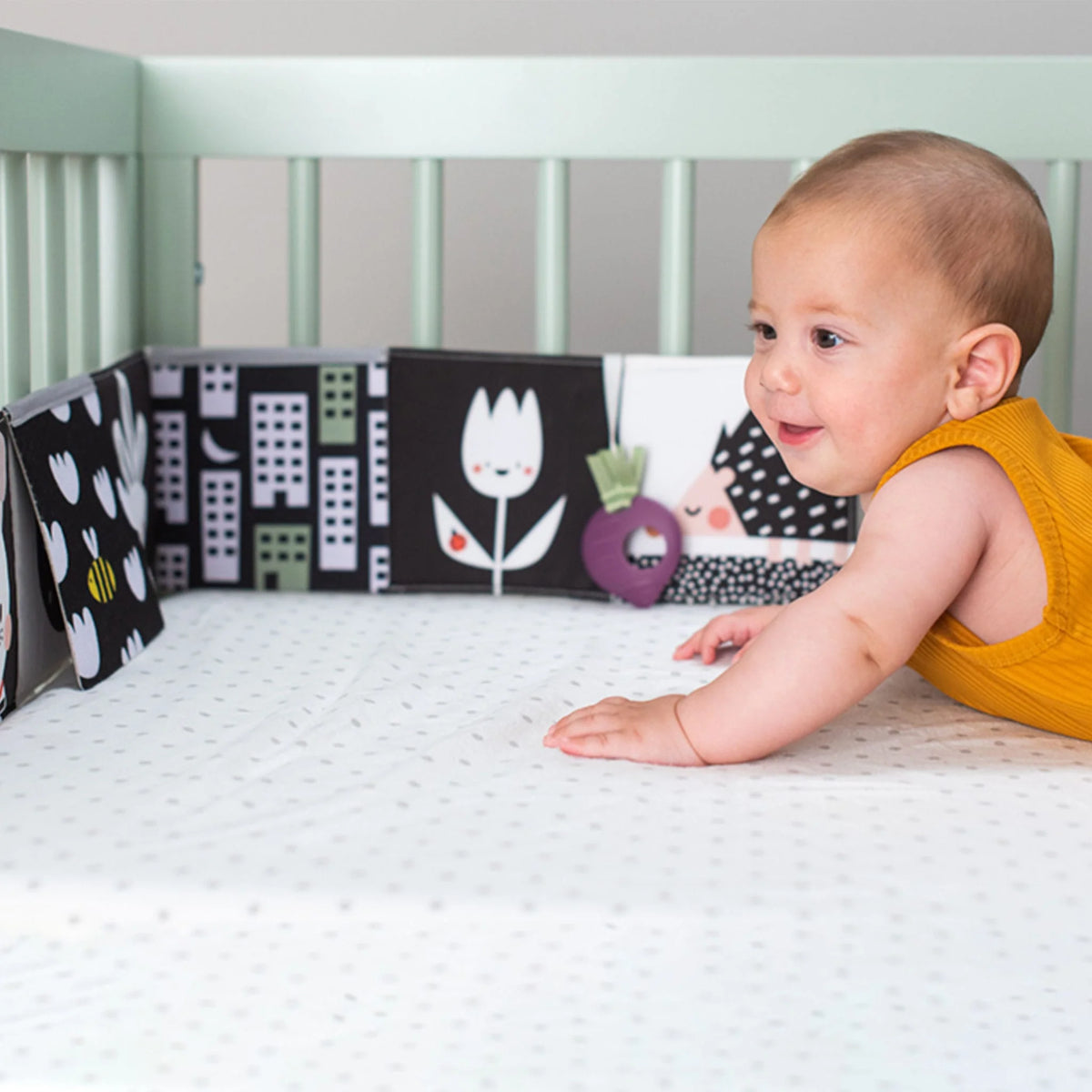 Libro de Tela para Bebés - Evolutivo - Urban Garden