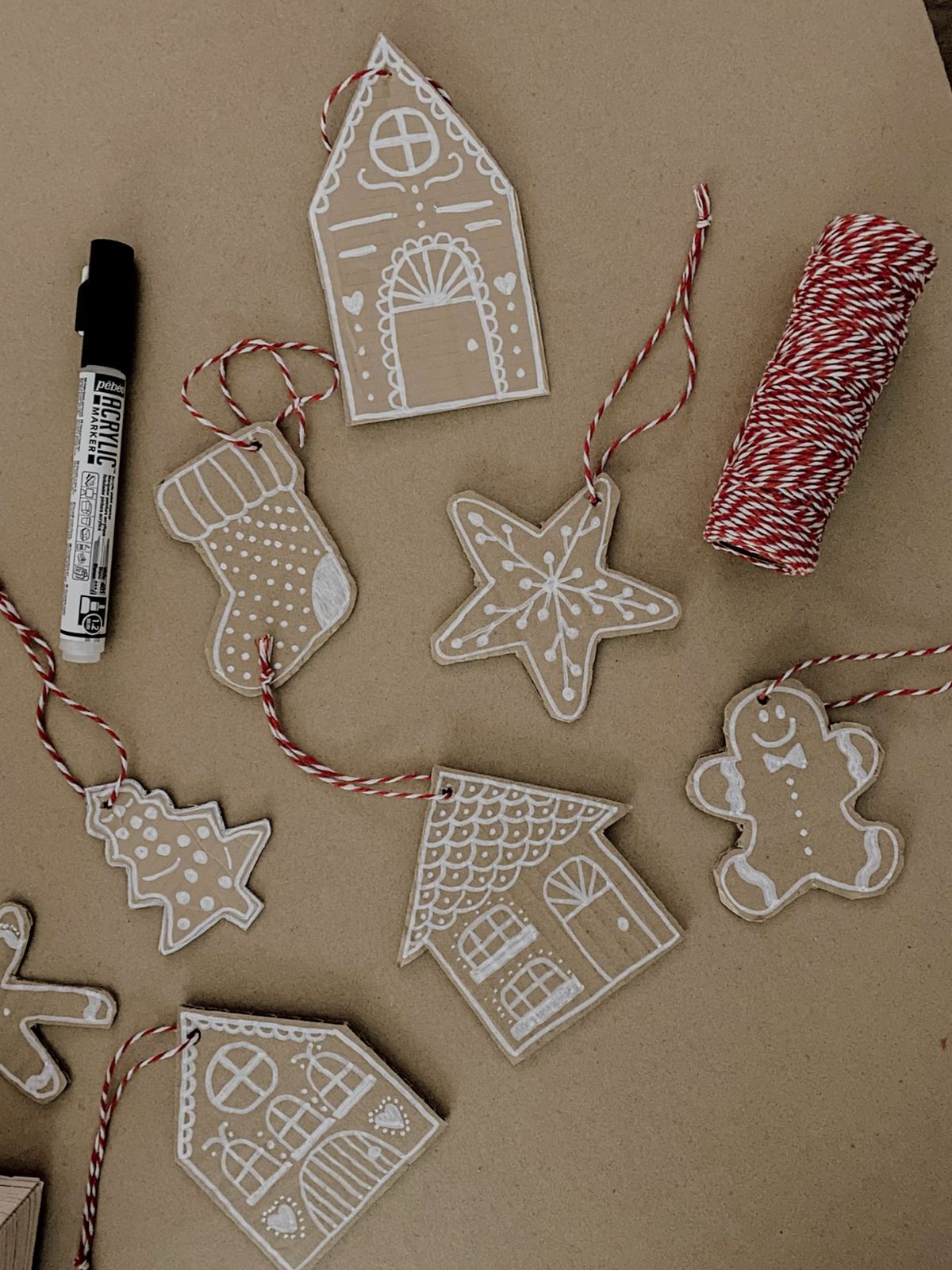 Cartulina kraft A4 - Pack de 50