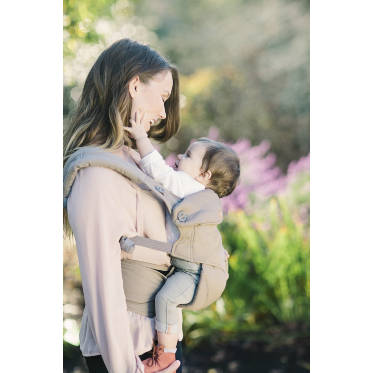 Mochila Portabebé Ergobaby 360 (2 colores)