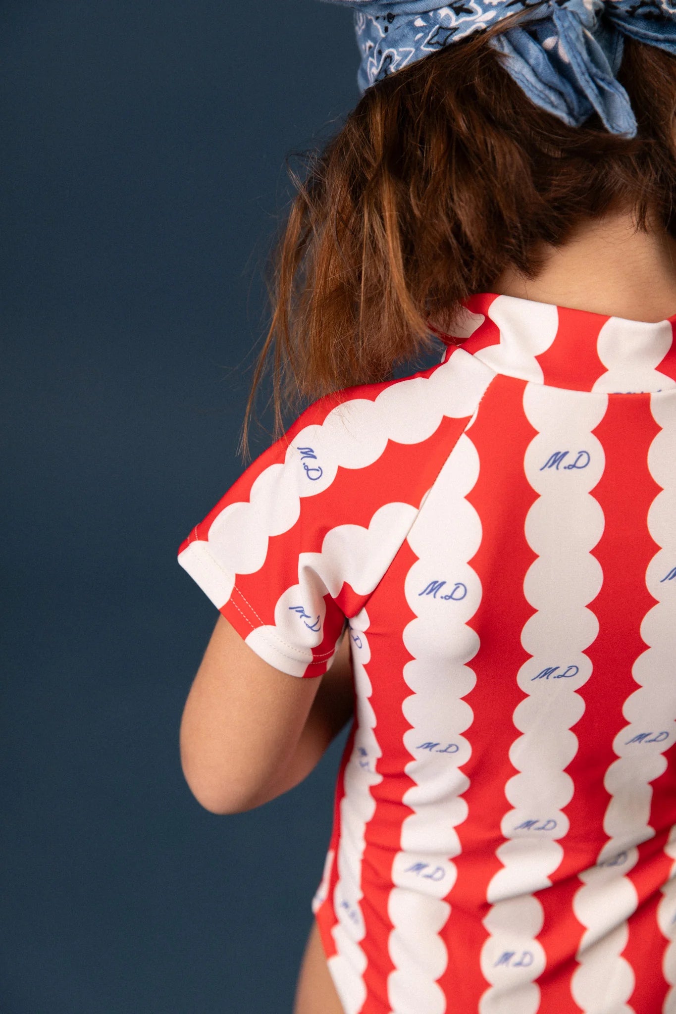 Malla Manga Corta Rouen Carmesí