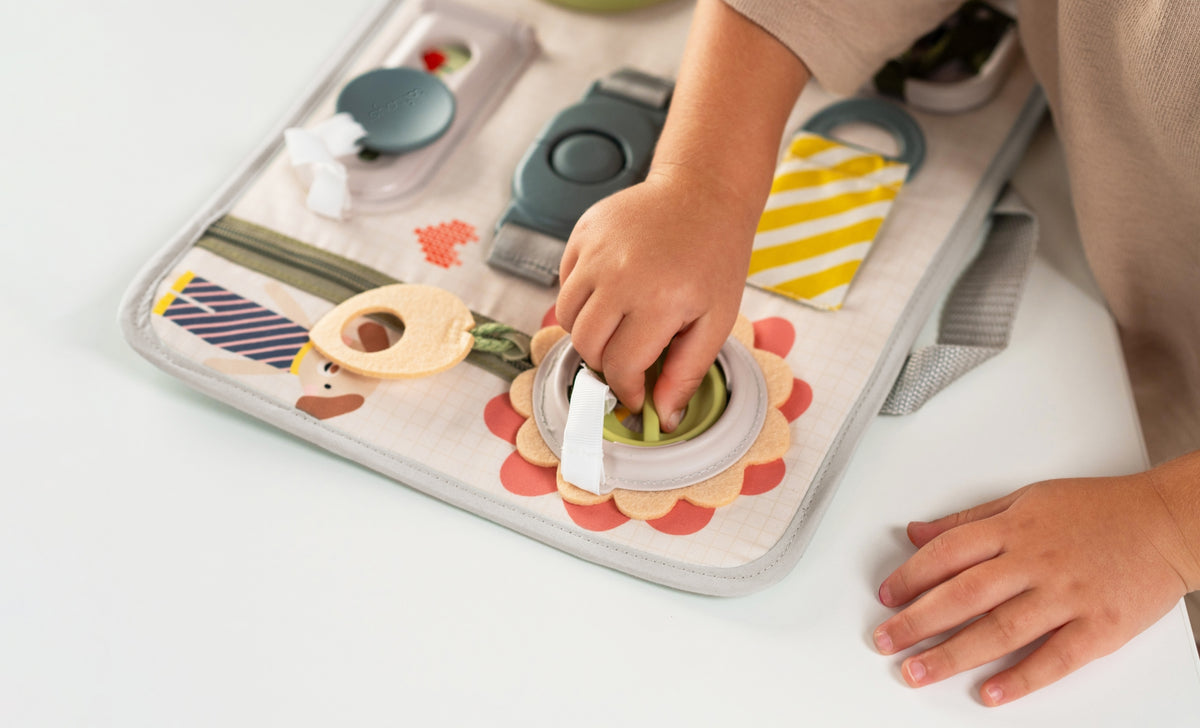 Tablero de actividades toca y aprende